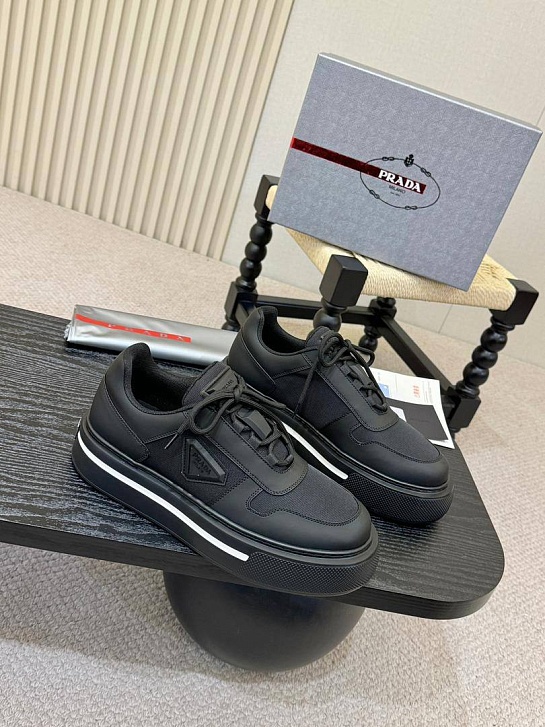 Комбинированные кроссовки Prada logo-plaque - Black