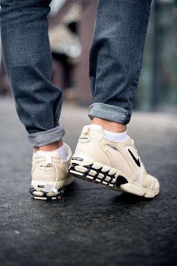 Кроссовки Stussy x Nike Zoom Spiridon Cage 2 Fossil   