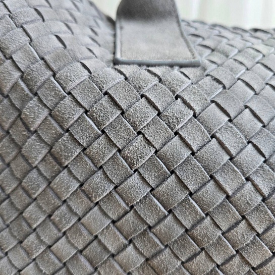 Замшевая сумка Bottega Veneta Cabat 40x28 см - Grey