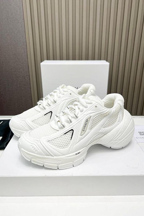 Белые комбинированные кроссовки Givenchy TK-MX Runner