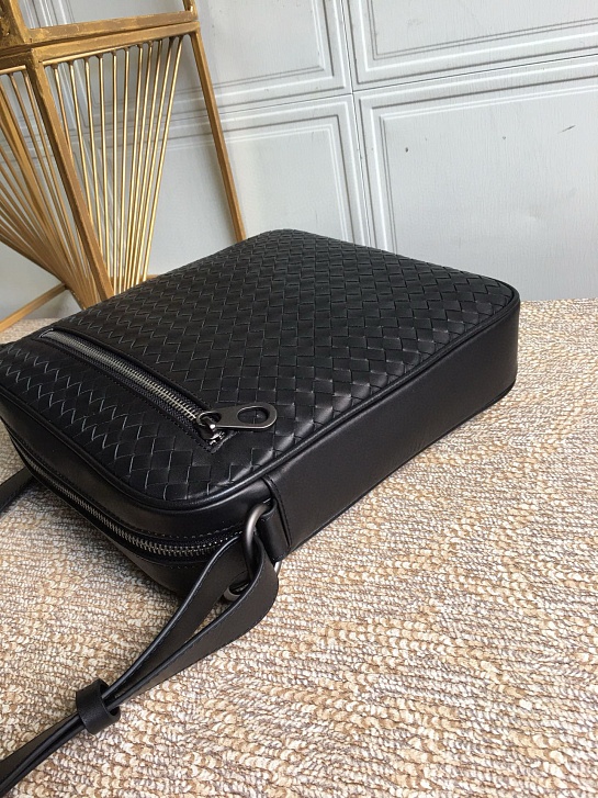 Кожаная сумка Bottega Veneta Premium 30x27x6 см