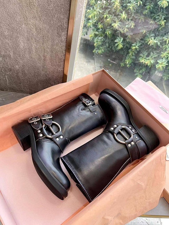 Женские кожаные сапоги MIU MIU Ankle Premium