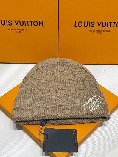 Шапка Louis Vuitton logo-embroidered - Beige   