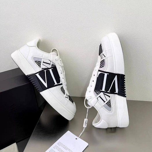 Женские комбинированные кроссовки Valentino "VLTN" - White / Black   
