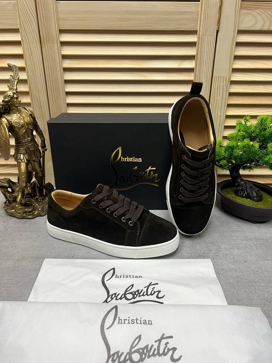Мужские замшевые кроссовки Christian Louboutin 