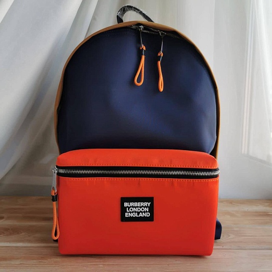Нейлоновый рюкзак Burberry London England logo-patch 40x30 см