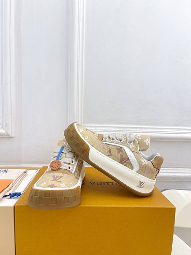 Женские кроссовки Louis Vuitton Tilted premium   