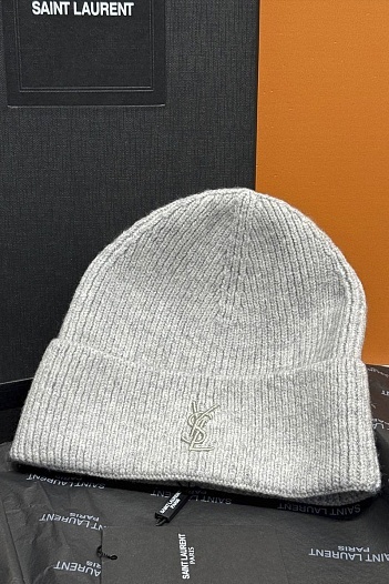 Шапка Yves Saint Laurent logo-embroidered premium - Grey   