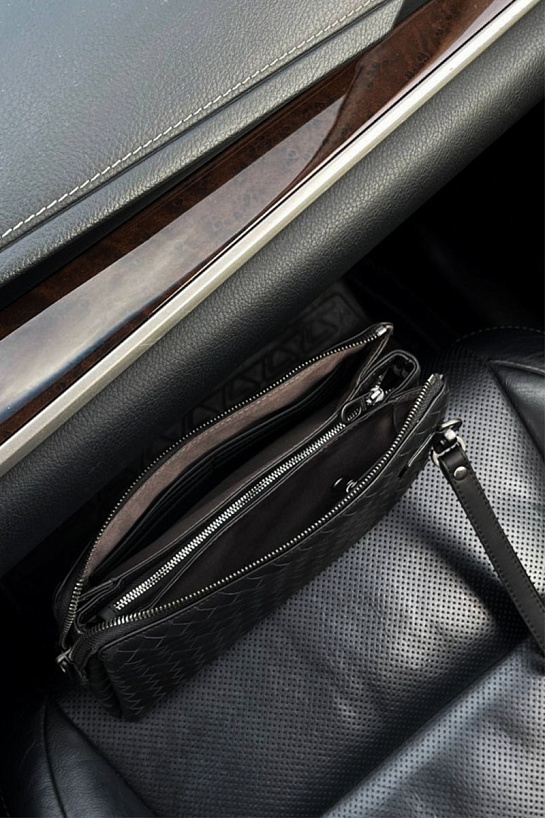 Кожаная сумка Bottega Veneta Intrecciato 25x16 см