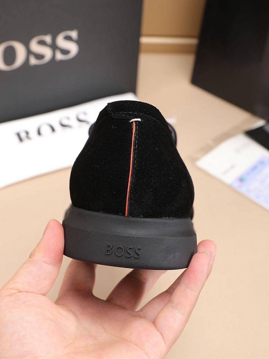 Замшевые лоферы Hugo Boss embossed logo - Black