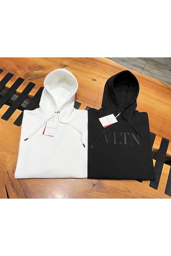 Мужское чёрное худи Valentino "VLTN"