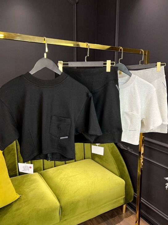 Женский чёрный костюм Alexander Wang