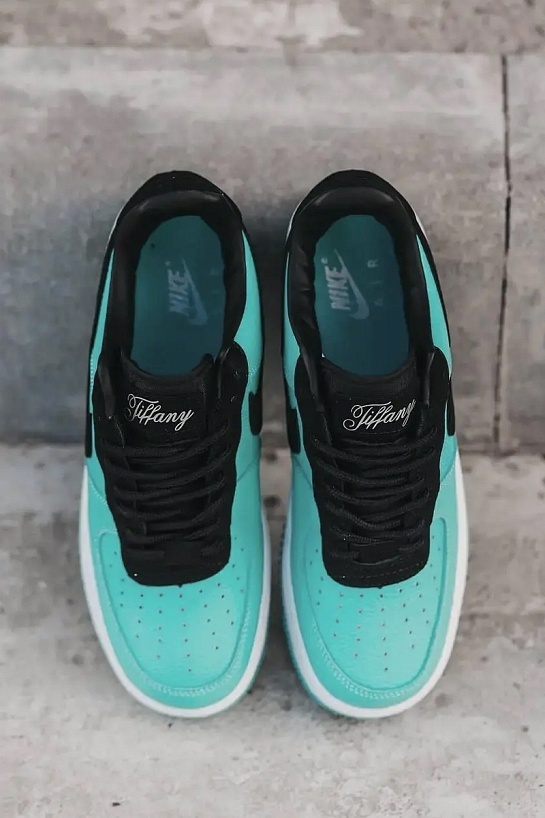 Кроссовки Nike Air Force 1 Low x Tiffany & Co
