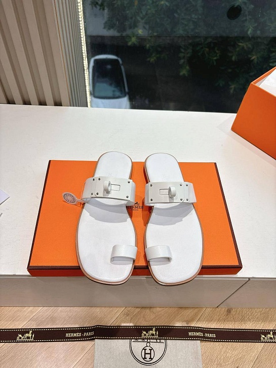 Женские кожаные шлёпанцы Hermes July Kelly premium