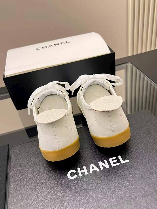 Женские кожаные кроссовки Chanel premium