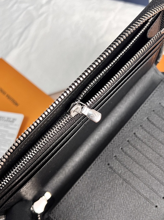 Кожаное портмоне Louis Vuitton Premium 20x10x2 см