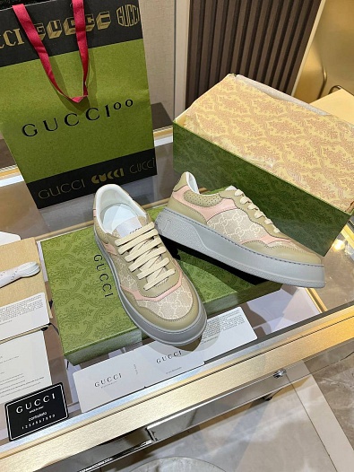 Женские кроссовки Gucci Chunky B Premium - Beige / Grey   