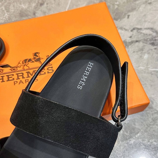 Замшевые шлёпанцы Hermes Chypre