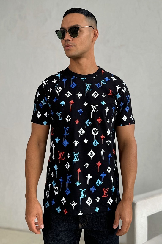 Мужская чёрная футболка Louis Vuitton Monogram All-over