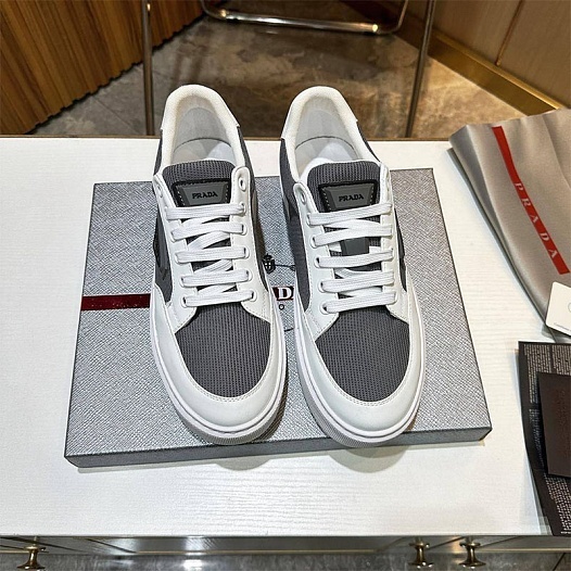 Мужские кроссовки Prada logo-plaque - White / Grey   