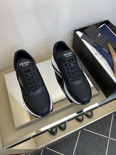 Мужские комбинированные кроссовки Prada   