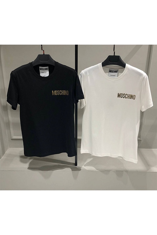 Белая мужская футболка Moschino