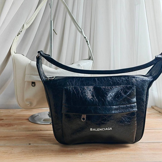 Женская сумка Balenciaga Raver 30x19 см - Black