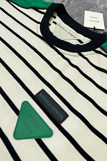 Оверсайз футболка Bottega Veneta - Beige / Green   