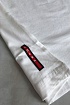 Белая мужская футболка Prada embossed logo