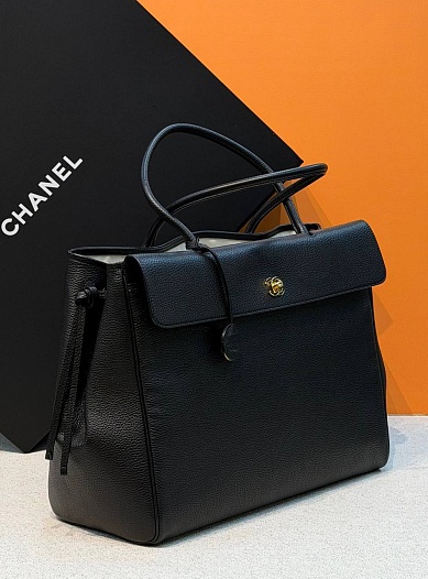 Кожаная сумка Chanel Shopping premium 45x32x17 см   