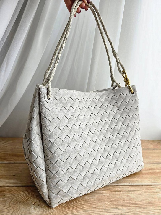 Замшевая сумка Bottega Veneta 35x24 см - White