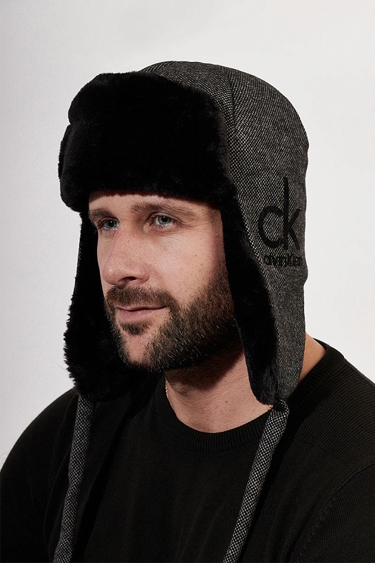 Шапка-ушанка Calvin Klein серого цвета