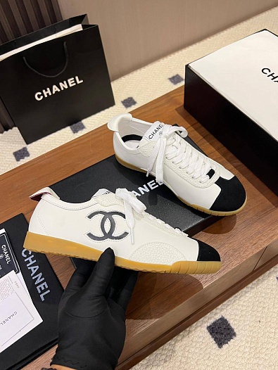 Женские кожаные кроссовки Chanel premium   