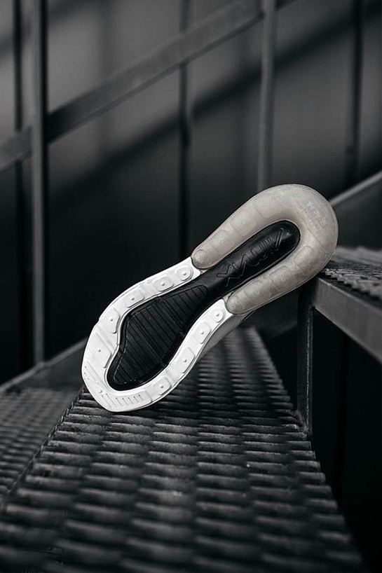 Кроссовки Nike Air Max 270 - Triple White