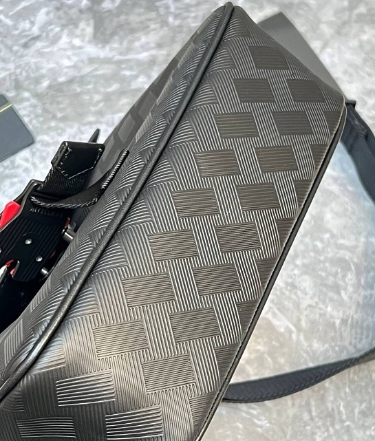 Сумка Montblanc Extreme 3.0 Premium 25x18x8 см