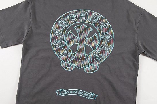 Серая оверсайз футболка Gothic logo