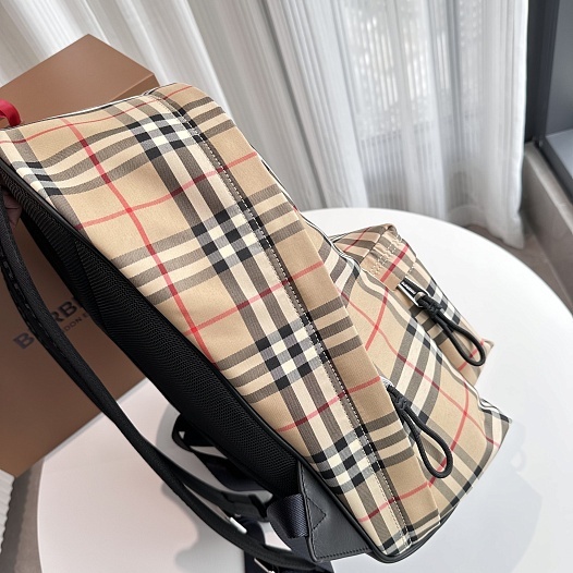 Нейлоновый рюкзак Burberry Vintage Premium 42.5x30.5x14.5 см   