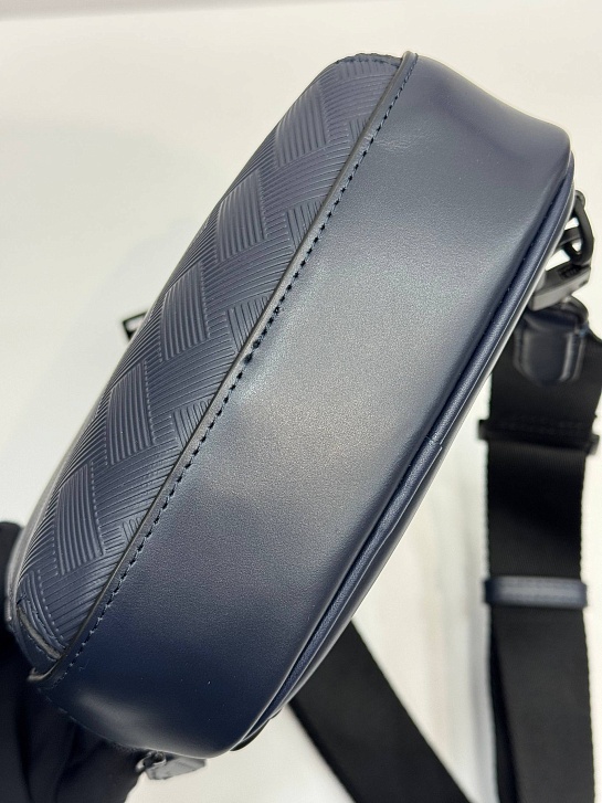Кожаная сумка Montblanc Extreme 3.0 Sling premium 29x18x6 см