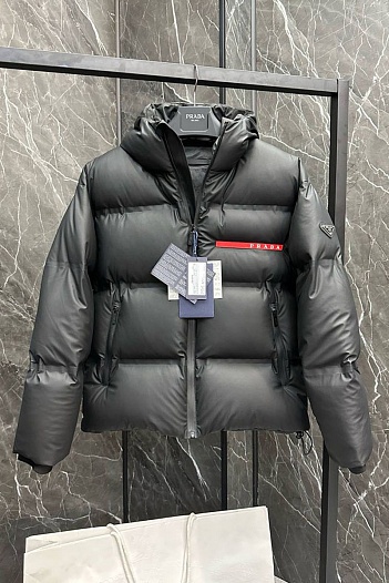 Мужской пуховик Prada logo-plaque - Black   