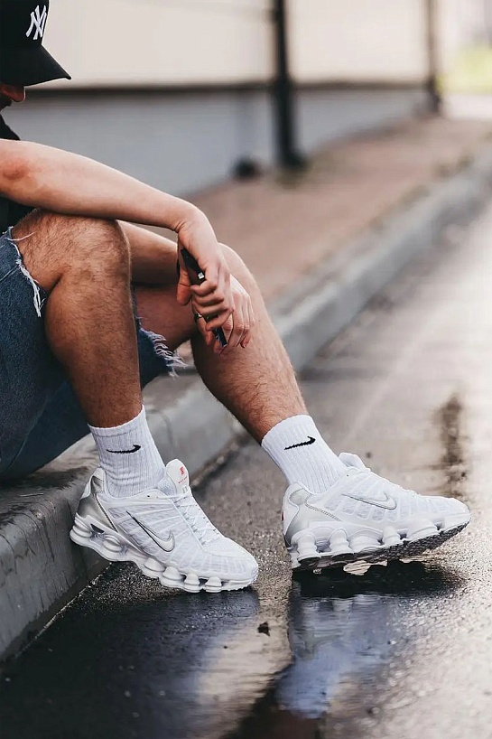 Кроссовки Nike Shox TL - White