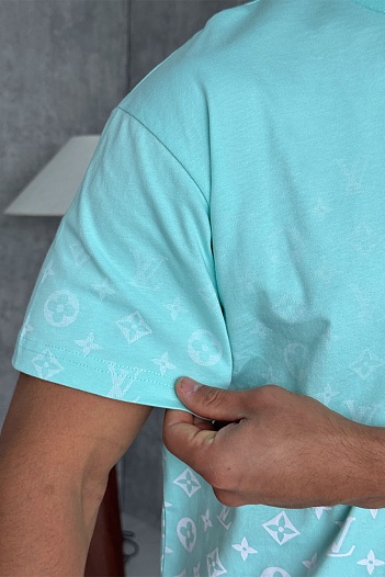 Футболка бирюзового цвета Louis Vuitton Monogram Gradient   