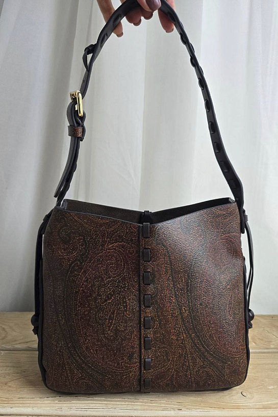 Кожаная сумка Etro с узором пейсли 24x18 см