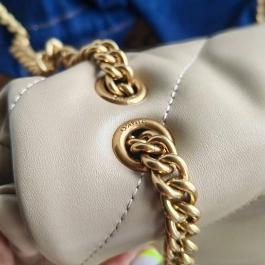 Женская кожаная сумка Love 28x18 - Beige