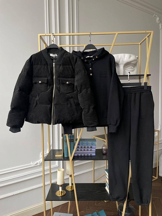 Женский чёрный костюм тройка MIU MIU