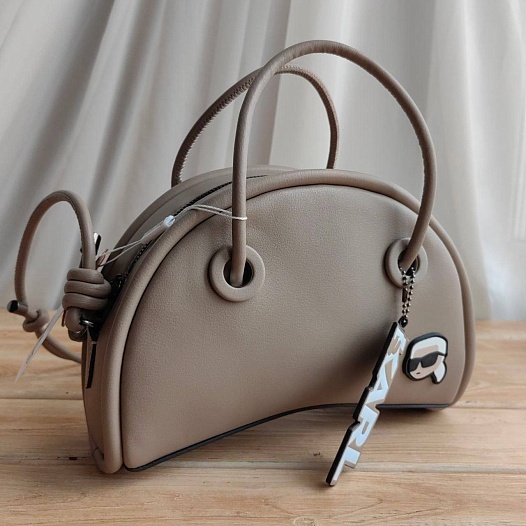 Кожаная сумка Karl Lagerfeld Half Moon 25x15 см   
