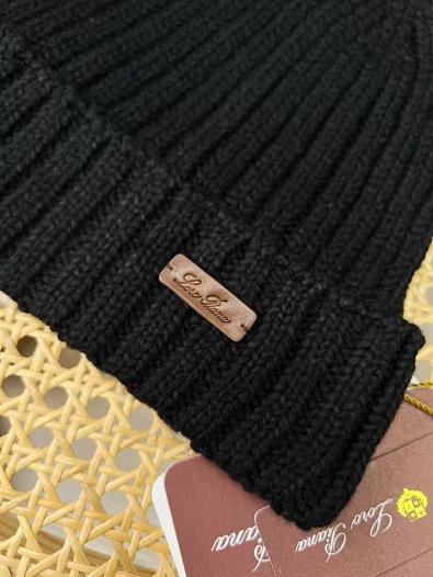 Мужская шапка Loro Piana Niseko Premium - Black   
