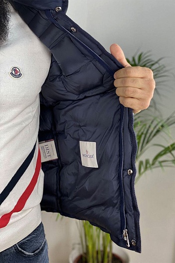 Мужской жилет тёмно-синего цвета Moncler logo-patch   