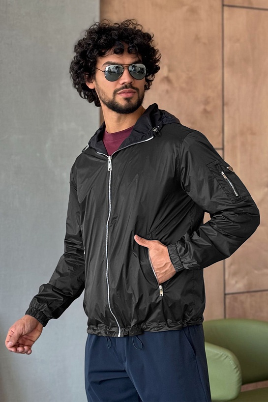 Двусторонняя ветровка Prada