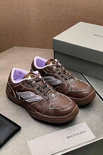 Женские кожаные кроссовки Balenciaga Hamptons Worn-Out premium   