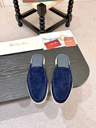 Мужские замшевые шлёпанцы Loro Piana   
